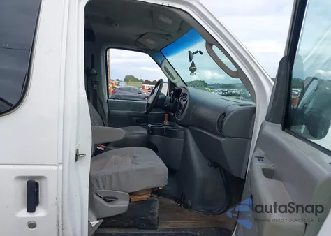 2006 Ford E-150 Commercial/Recreational from USA, damaged, VIN 1FTRE14W16DB14233
